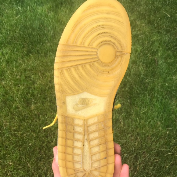 Nike Air Jordan 1 ‘New Love’ - Picture 4 of 4